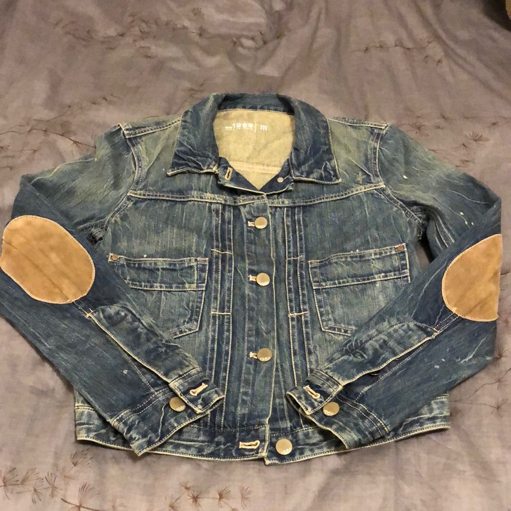 Distressed GAP 1969 denim jacket with elbow pads